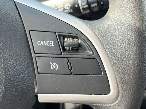 Used 2020 Mitsubishi Outlander ES FWD image 20