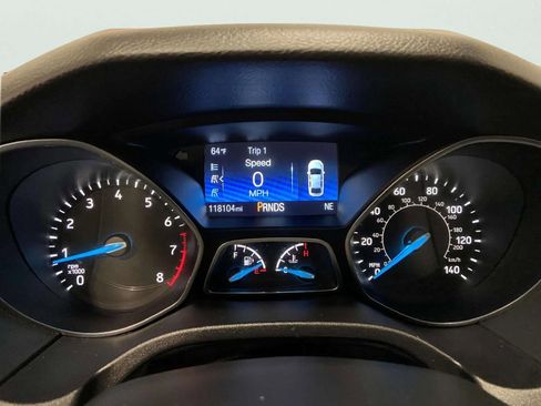 Used 2018 Ford Focus SEL image 37