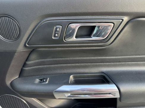 Used 2019 Ford Mustang Bullitt w/ Bullitt Electronics Package RWD image 15