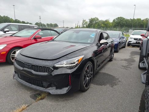 Used 2022 Kia Stinger GT2 w/ Red Interior Color Package AWD/4WD image 6