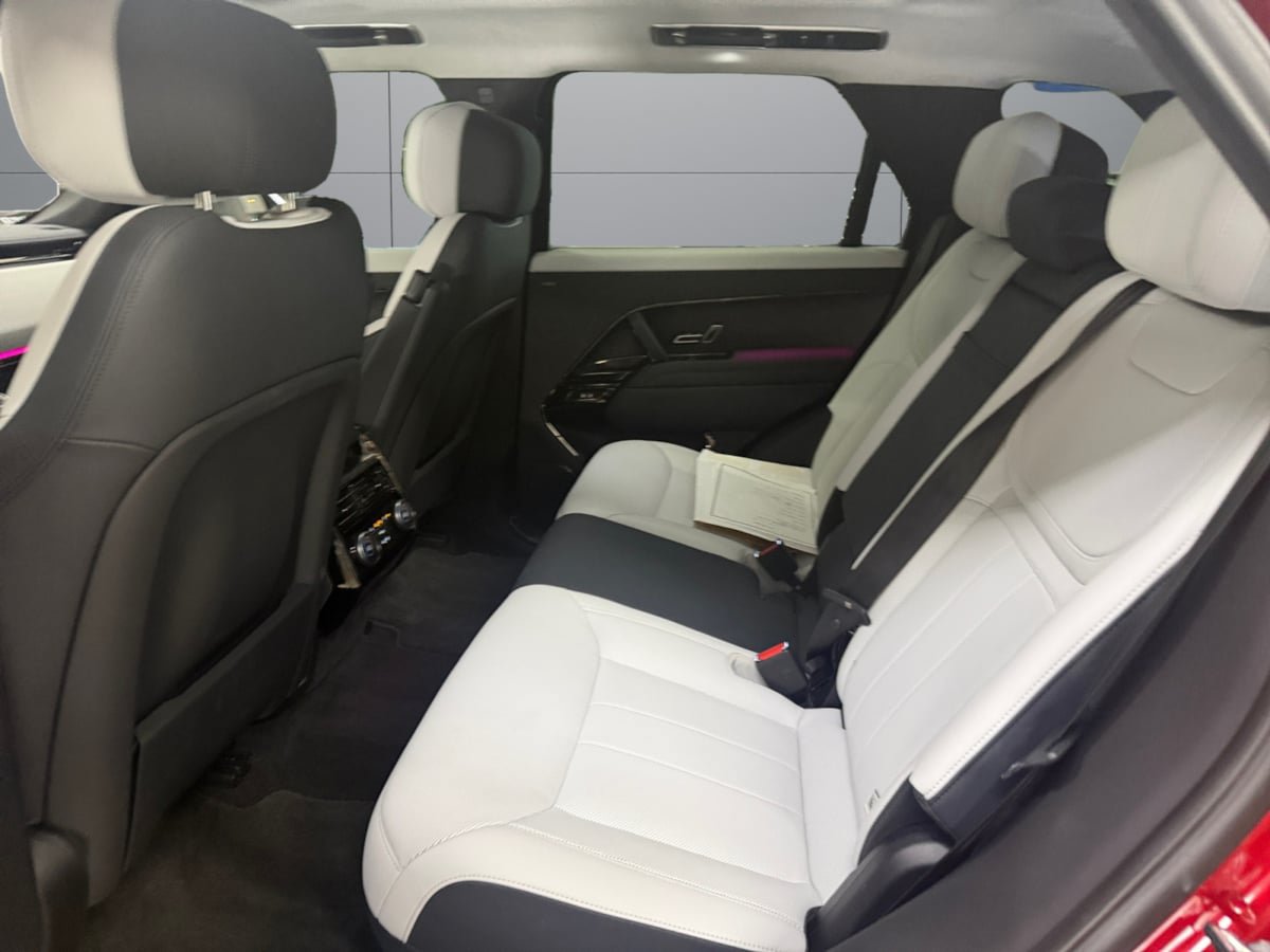 Used 2023 Land Rover Range Rover Sport First Edition AWD/4WD image 15