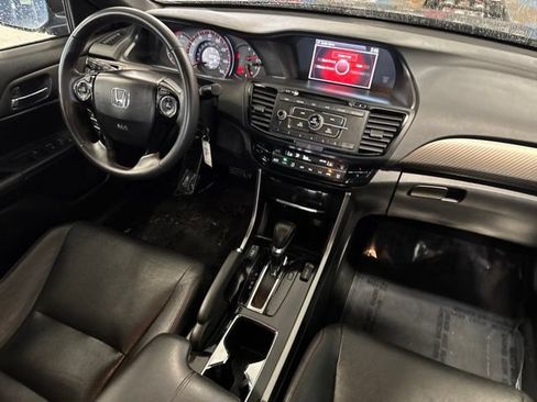 Used 2017 Honda Accord Sport Special Edition image 15