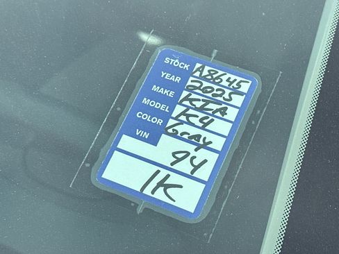 Used 2025 Kia K4 FWD image 25