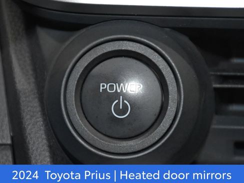 Used 2024 Toyota Prius LE image 13