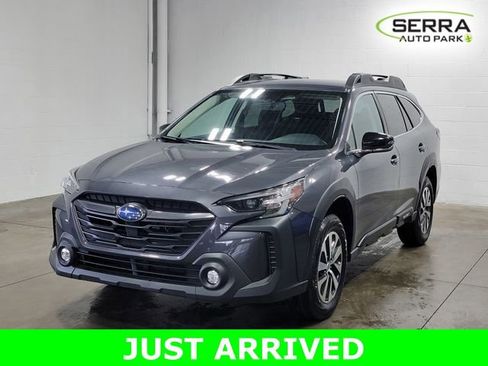 Certified 2023 Subaru Outback Premium AWD/4WD image 2