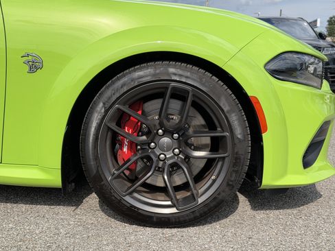 Used 2023 Dodge Charger SRT Hellcat w/ Harman/Kardon Audio Group RWD image 13