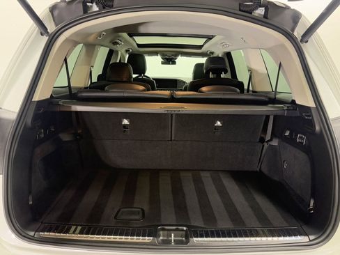 Used 2024 Mercedes-Benz GLS 580 4MATIC image 33