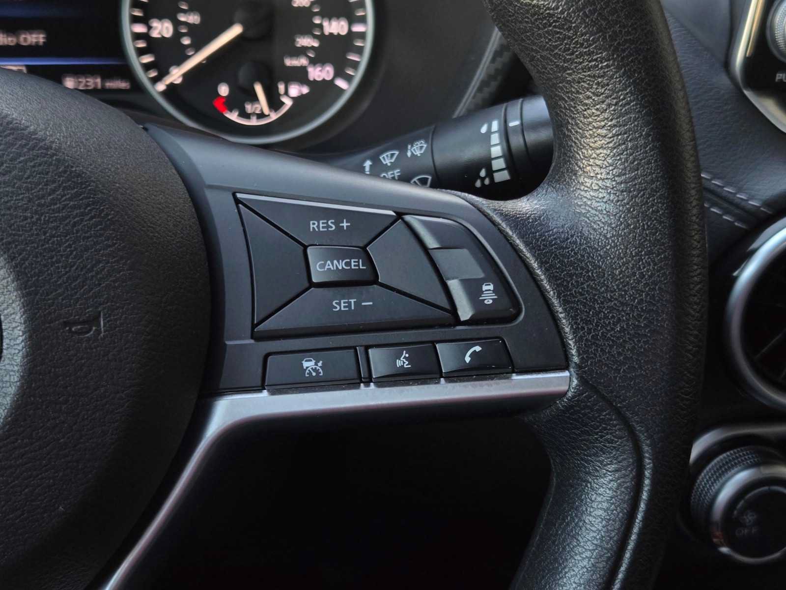 Used 2024 Nissan Sentra SV FWD image 19