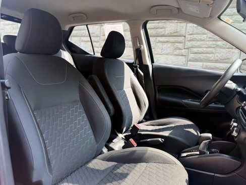 Used 2021 Nissan Kicks S FWD image 35