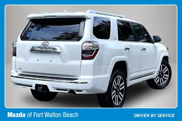 Used 2024 Toyota 4Runner Limited AWD/4WD image 5
