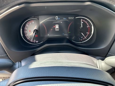 Used 2025 Toyota RAV4 XLE w/ Convenience Package image 21