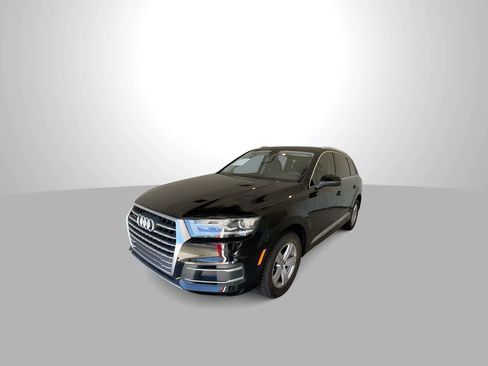 Used 2019 Audi Q7 2.0T Premium w/ Convenience Package AWD/4WD image 4