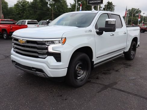 New 2026 Chevrolet Silverado 1500 High Country w/ Technology Package AWD/4WD image 27