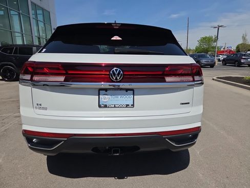 New 2026 Volkswagen Atlas Cross Sport SE AWD/4WD image 5