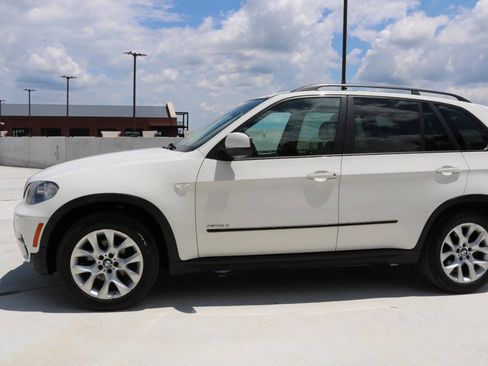 Used 2011 BMW X5 xDrive35i AWD/4WD image 28