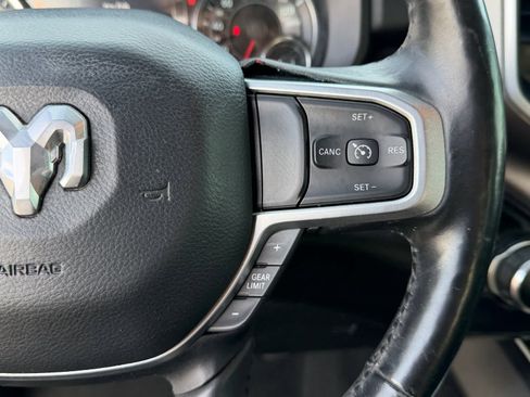 Used 2019 RAM 1500 Big Horn image 29