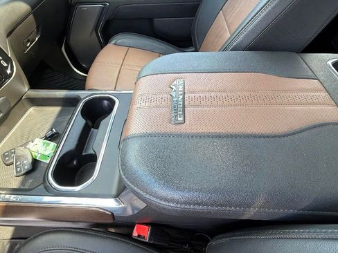 Used 2024 Chevrolet Silverado 3500 High Country w/ High Country Premium Package AWD/4WD image 26