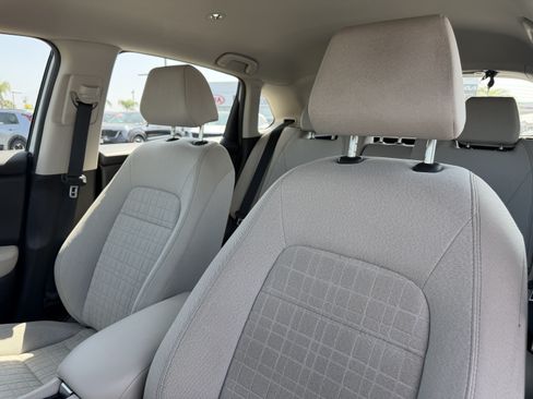 Used 2024 Honda HR-V LX image 16