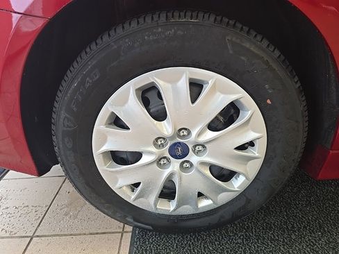 Used 2019 Ford Fusion S image 38