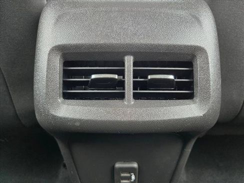 Used 2024 Chevrolet Equinox LT AWD/4WD image 17