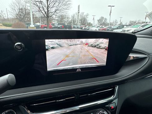 Used 2025 Buick Envista Sport Touring w/ Convenience I Package image 24