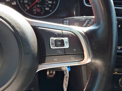 Used 2016 Volkswagen GTI S FWD image 22