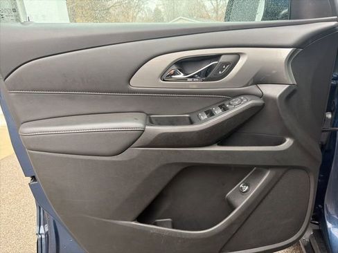 Certified 2023 Chevrolet Traverse LT image 14