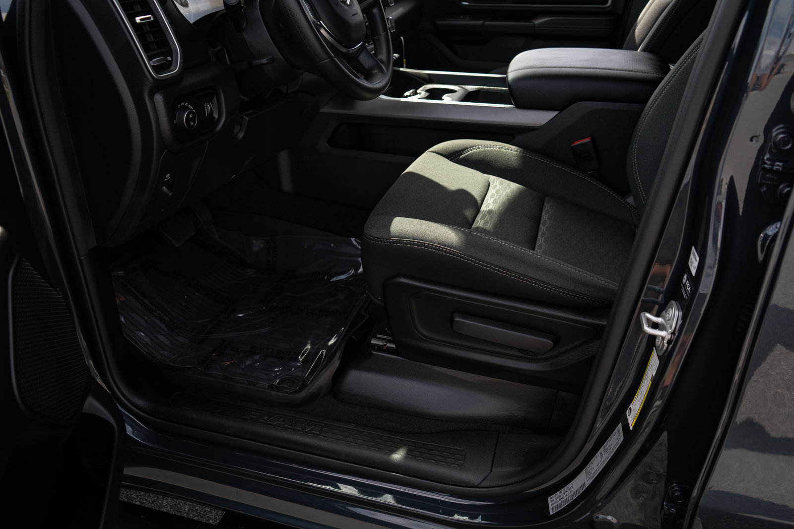 New 2026 RAM 1500 Big Horn w/ Night Edition AWD/4WD image 17