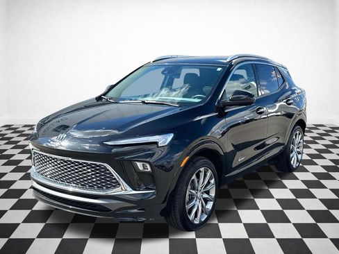 Certified 2025 Buick Encore GX Avenir w/ Avenir Technology Package AWD/4WD image 30