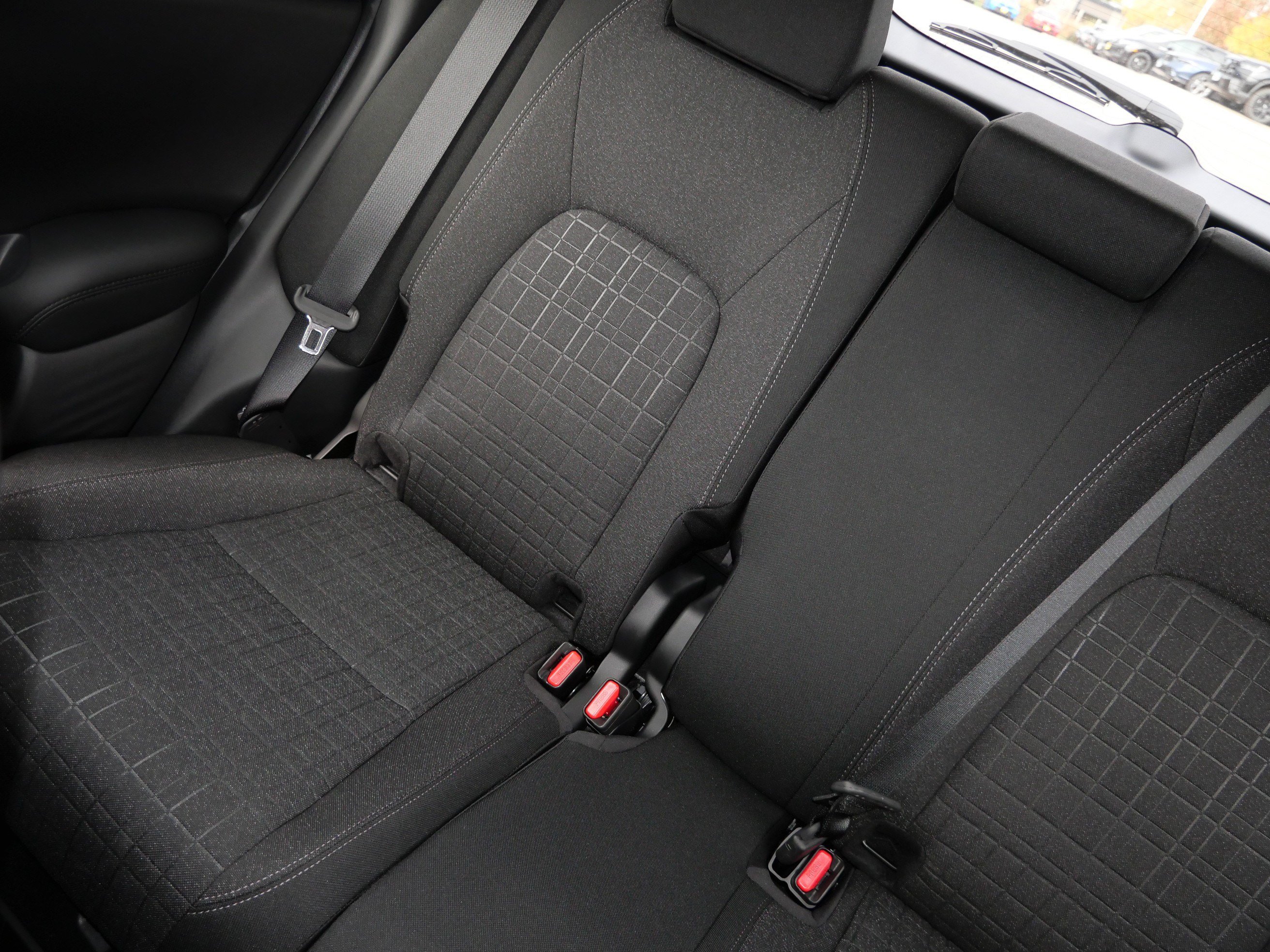 Used 2027 Honda HR-V LX image 12