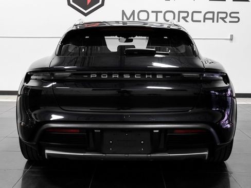 Used 2023 Porsche Taycan 4 Cross Turismo image 13
