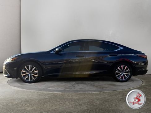 Used 2019 Lexus ES 350 w/ Luxury Package image 4