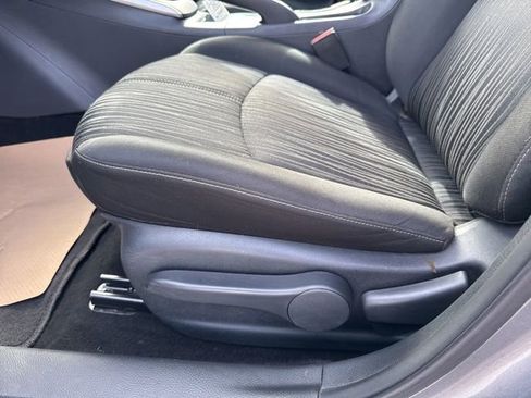 Used 2017 Nissan Sentra SV w/ Style Package image 11