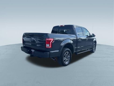 Used 2017 Ford F150 XLT w/ Equipment Group 302A Luxury AWD/4WD image 8