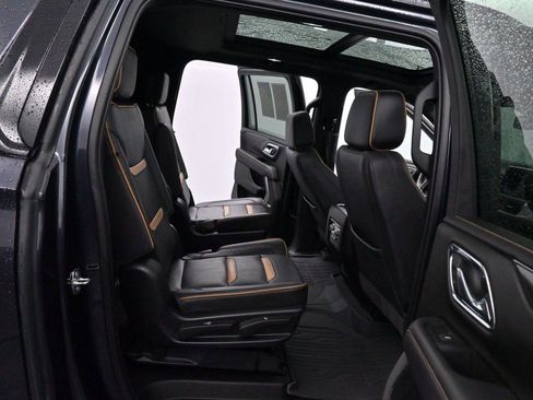 Used 2023 GMC Yukon XL AT4 w/ AT4 Premium Package image 35