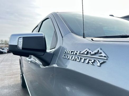 New 2026 Chevrolet Silverado 1500 High Country w/ Technology Package AWD/4WD image 16