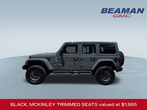 Used 2024 Jeep Wrangler Unlimited Sahara w/ Technology Group AWD/4WD image 4
