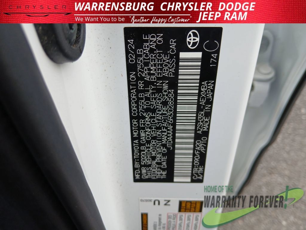 Used 2024 Toyota Crown AWD/4WD image 12