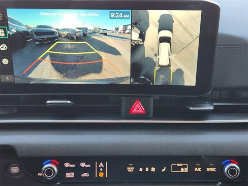 New 2026 Kia Carnival SX image 13