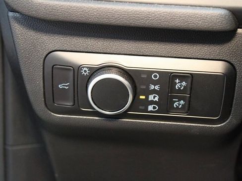 Used 2023 Ford Escape ST-Line image 19