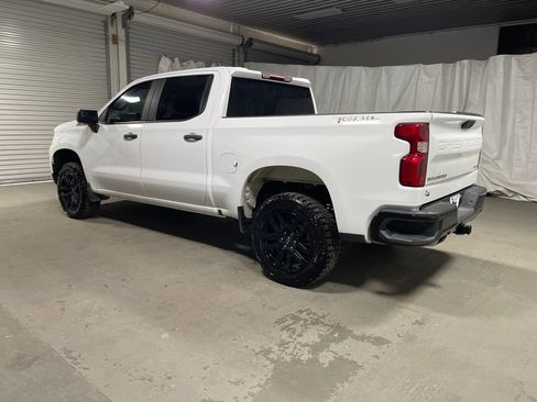 Used 2023 Chevrolet Silverado 1500 Custom Trail Boss AWD/4WD image 5