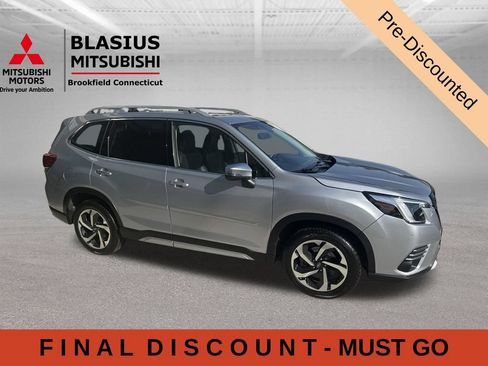 Used 2023 Subaru Forester Touring AWD/4WD image 8