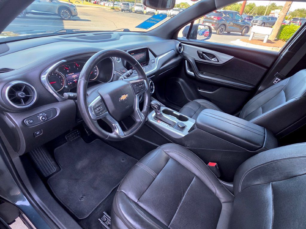 Used 2019 Chevrolet Blazer LT FWD image 16