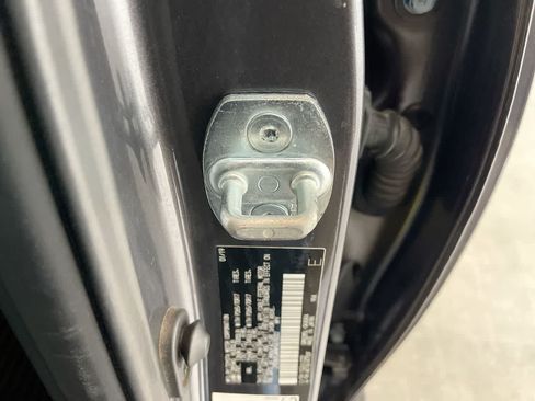 Used 2019 Toyota 4Runner TRD Off-Road Premium AWD/4WD image 28