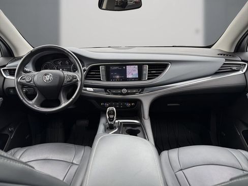 Used 2021 Buick Enclave Essence w/ Sound and Sites Package FWD image 18