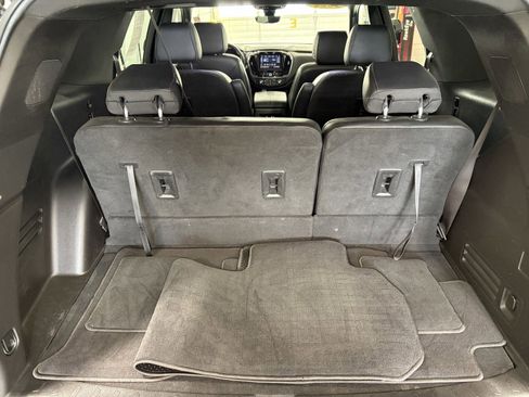 Used 2022 Chevrolet Traverse RS AWD/4WD image 20