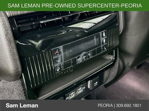 Used 2024 Jeep Wagoneer Series II w/ Premium Group I RWD image 27