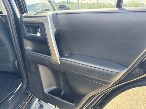 Used 2021 Toyota 4Runner Trail Special Edition AWD/4WD image 11