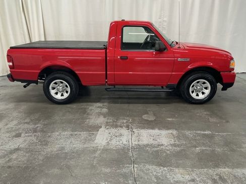 Used 2011 Ford Ranger XLT image 2