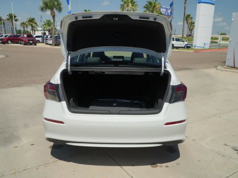 New 2026 Honda Civic FWD Hybrid Sedan image 7